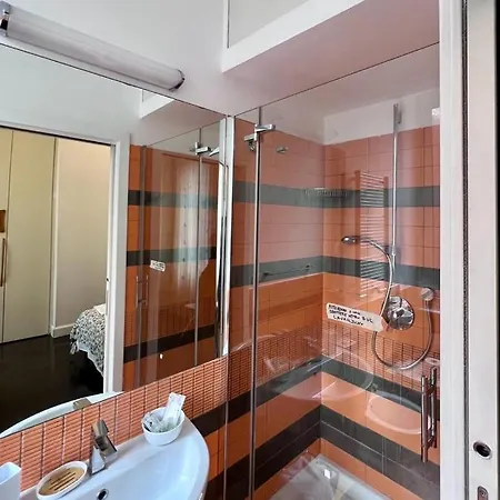 Azuni Nocleg ze śniadaniem 4*