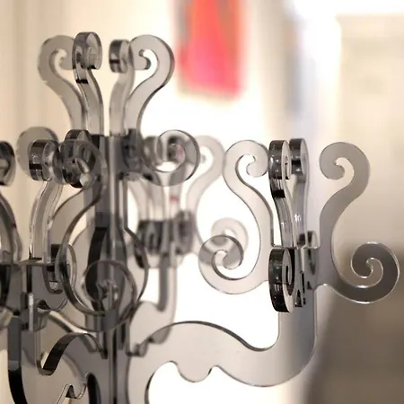 Azuni Nocleg ze śniadaniem 4*