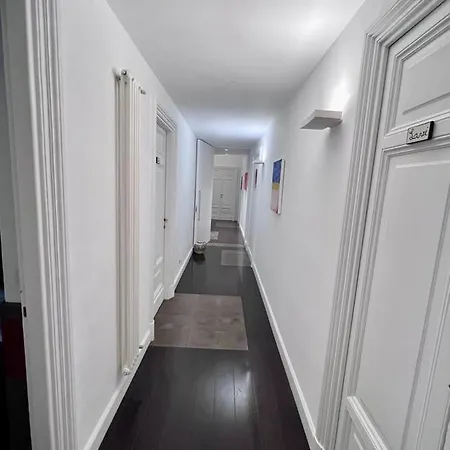 Azuni Bed & Breakfast Rome