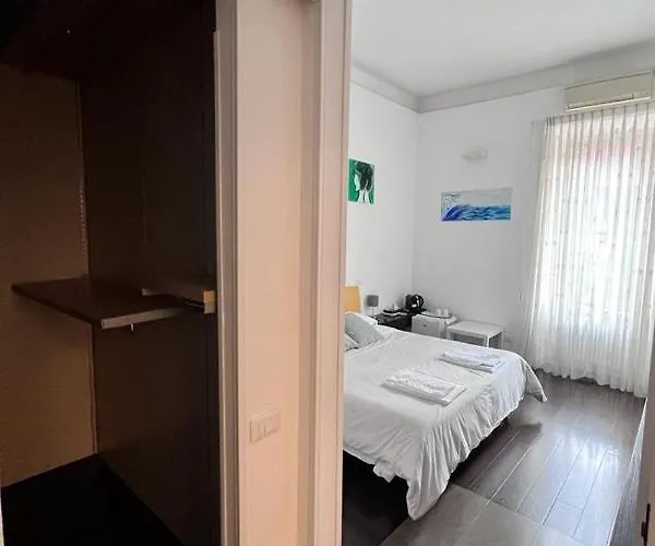 Azuni Bed and breakfast