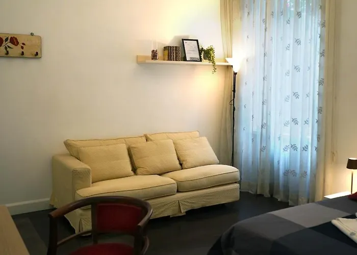Azuni Bed & Breakfast Roma